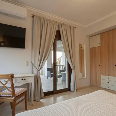 Anastazia * 帕拉利亚狄奥尼索